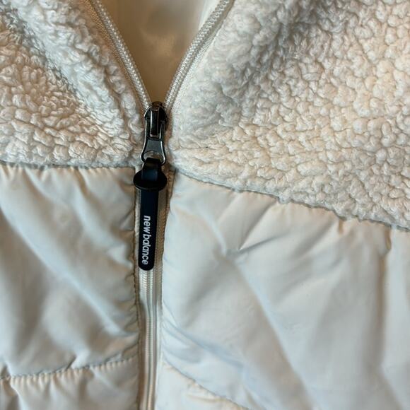 New Balance Jacket - Women's Small - Picture 3 of 6